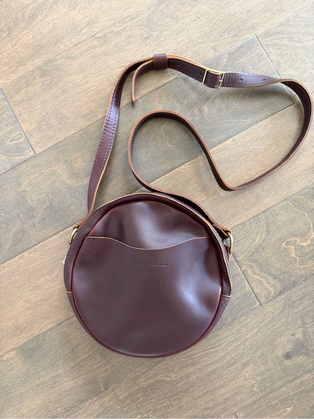 PORTLAND LEATHER Leather Round Crossbody Bag in Dark Brown